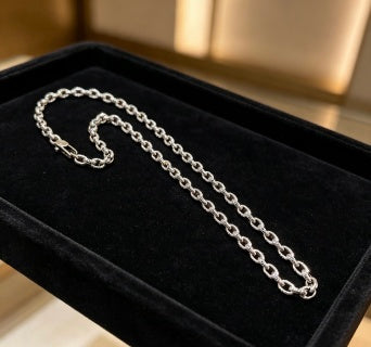 Gucci GG Interlocking Oval Link Silver Chain Necklace
