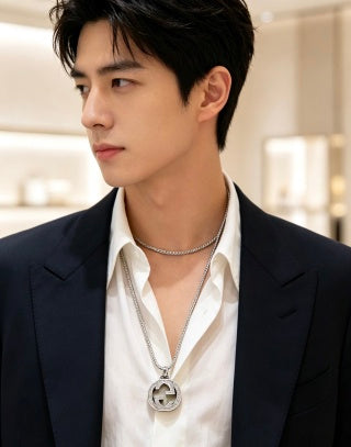Gucci GG Crystal Medallion Snake Chain Necklace