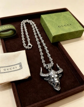 Gucci GG Bull Head Medallion Pendant Necklace