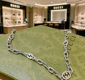 Gucci GG Engraved Oval Link Chain Necklace