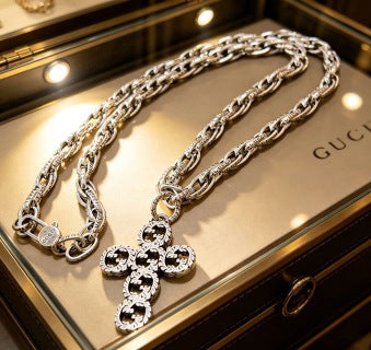 Gucci GG Cross Medallion Link Chain Necklace