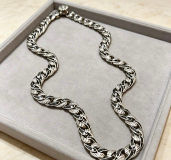 Gucci GG Twisted Rope Link Chain Necklace