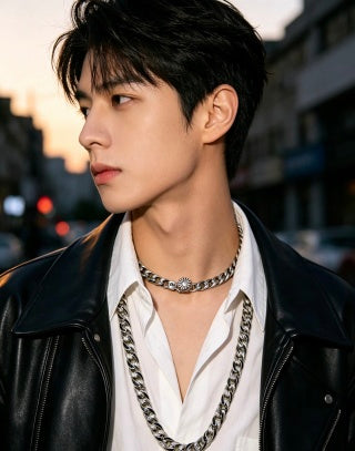 Gucci GG Twisted Rope Link Chain Necklace