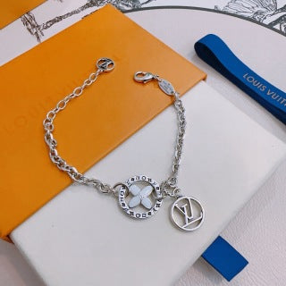Louis Vuitton Circle Monogram Charm Chain Bracelet
