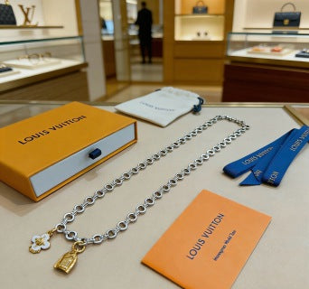 Louis Vuitton Blossom Lock Charm Chain Necklace