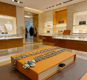 Louis Vuitton Blossom Butterfly Charm Chain Necklace