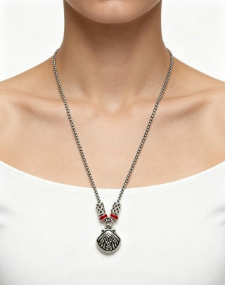 Louis Vuitton Blossom Layered Pendant Necklace