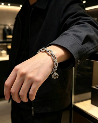 Gucci GG Engraved Barrel Link Bracelet