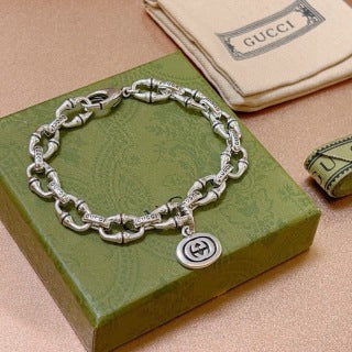 Gucci GG Engraved Barrel Link Bracelet