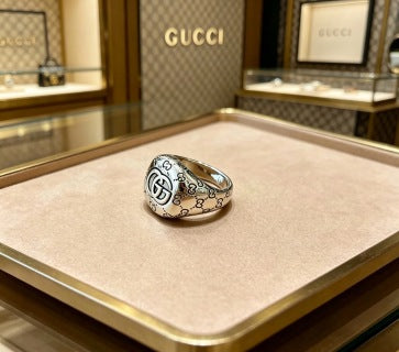 Gucci GG Engraved Vintage Dome Ring