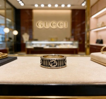 Gucci GG Engraved Heritage Band Ring