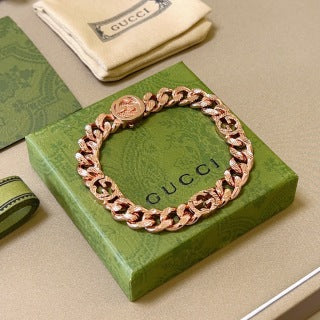 Gucci GG Engraved Chunky Link Chain Bracelet