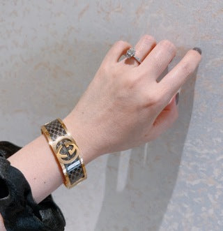 Gucci Interlocking G Horsebit Cuff Bracelet