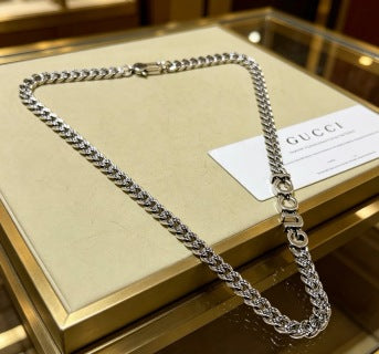 Gucci GG Logo Drop Curb Chain Necklace