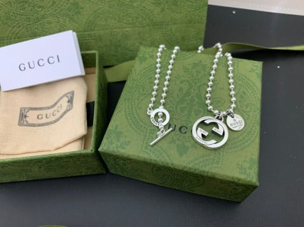 Gucci GG Interlocking Circle Pendant Silver Chain Necklace
