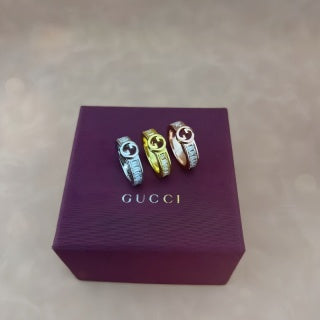 Gucci Interlocking G Twisted Band Ring