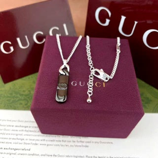 Gucci Logo Tag Bar Pendant Chain Necklace