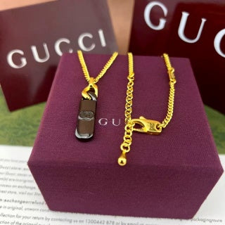 Gucci Logo Tag Bar Pendant Chain Necklace