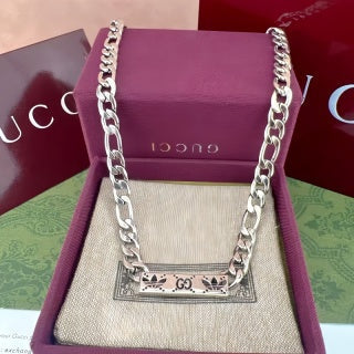 Gucci GG Engraved Bar Link Chain Necklace