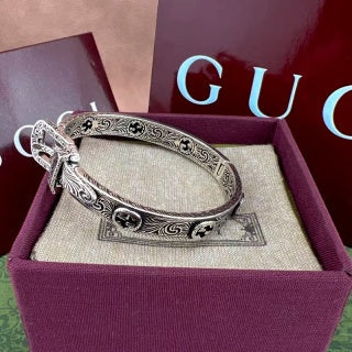Gucci Engraved Horsebit Cuff Bracelet
