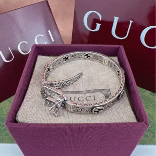 Gucci Engraved Horsebit Cuff Bracelet
