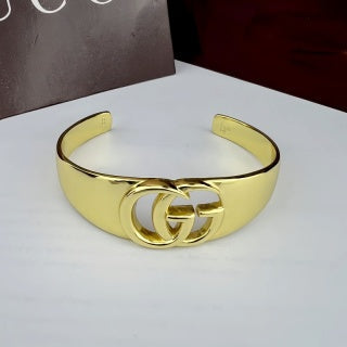 Gucci Interlocking G Wide Cuff Bracelet