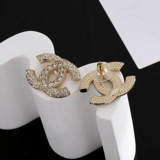 Chanel Crystal CC Logo Headband – Elegant Luxury Fashion Hair Accessory