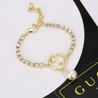 Gucci Interlocking G Pearl Drop Crystal Bracelet