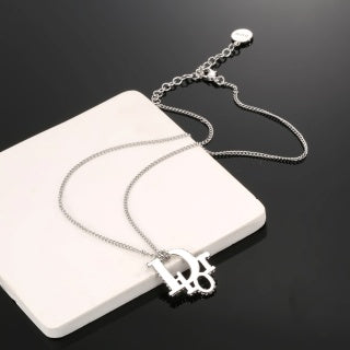 Dior Evelyne Silver CD Letter Pendant Chain Necklace